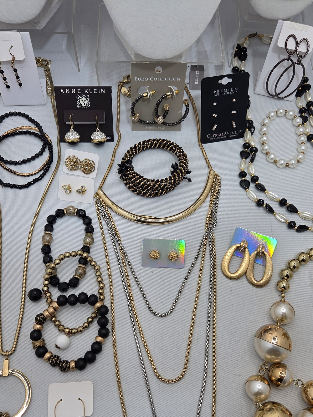 HUGE ​52pc Vintage & Modern Jewelry Lot CHICO'S TALBOTS ANNE KLEIN Necklaces Ear - Picture 3 of 15